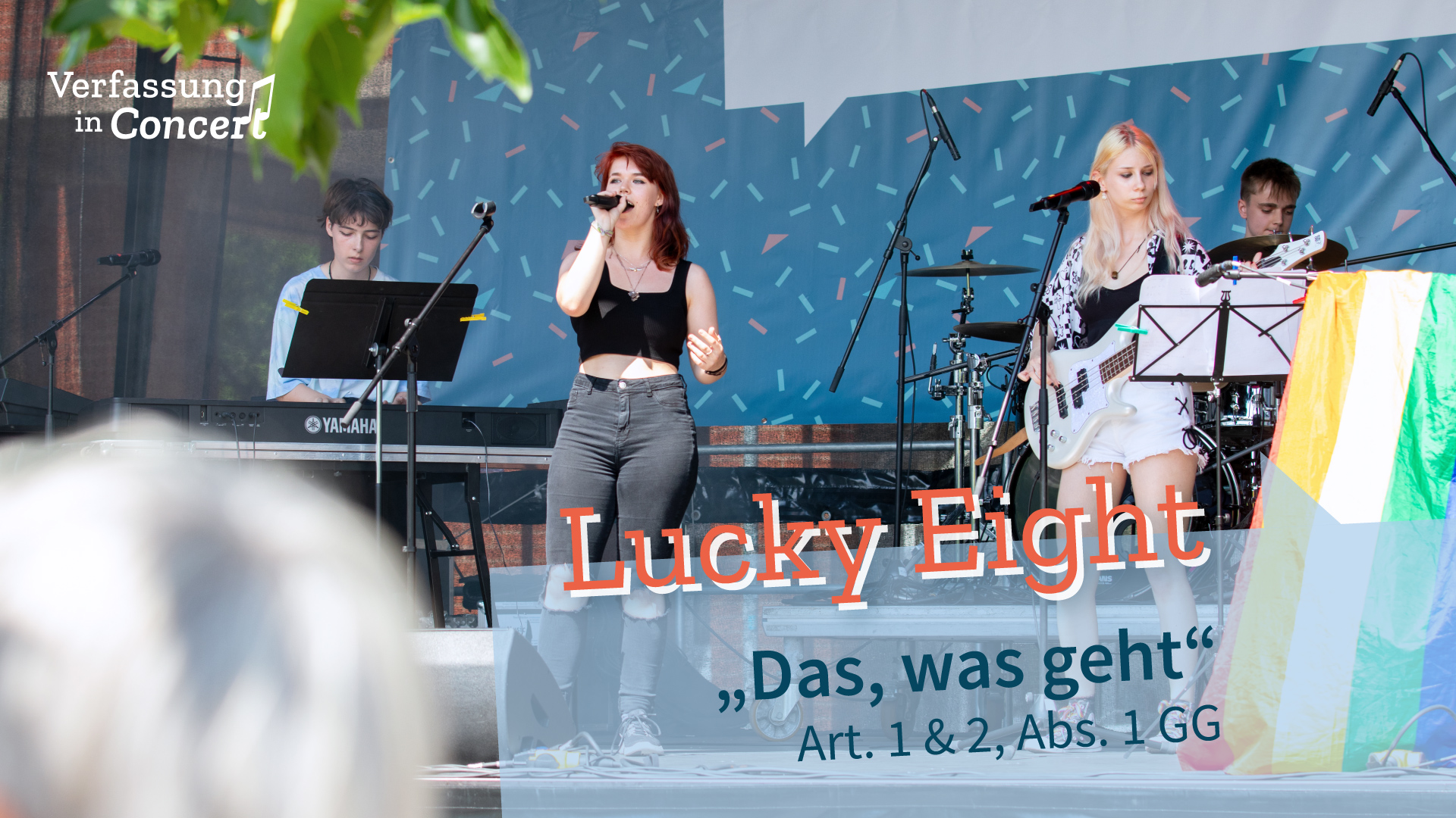 Die Band "Lucky Eight" auf der Bühne.