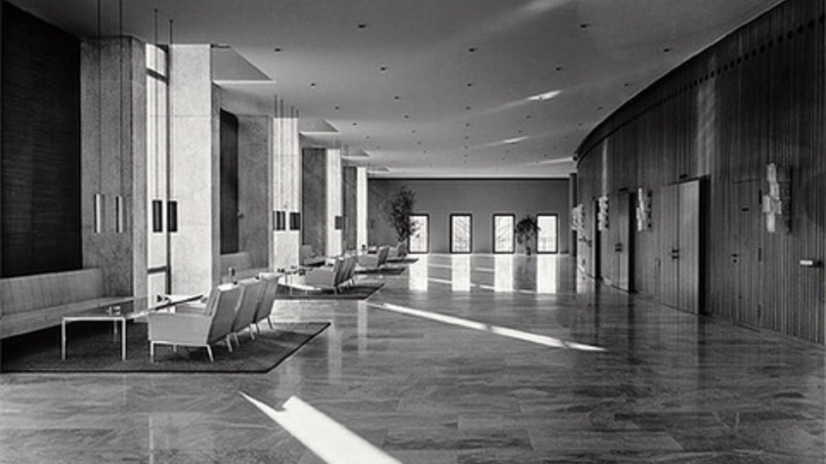 Foyer, 1962.