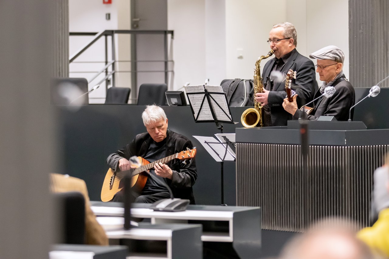 Bild: © Niedersächsischer Landtag Musikkapelle im Forum des Landtages