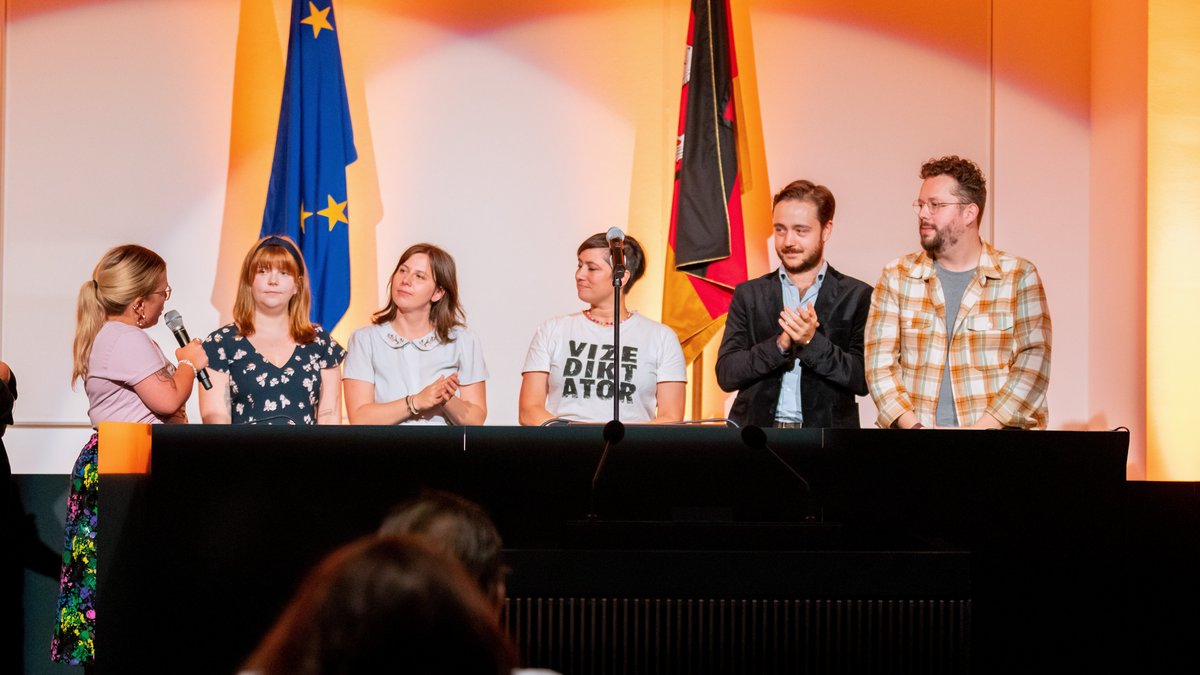 Eindrücke vom Poetry Slam 2023 im Niedersächsischen Landtag.