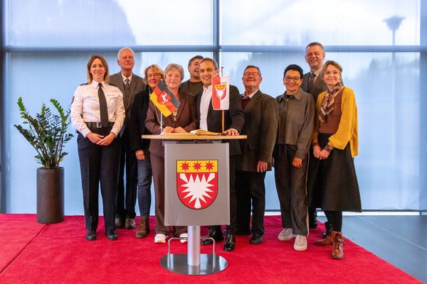 Gruppenfoto der Anwesenden in Hessisch-Oldendorf