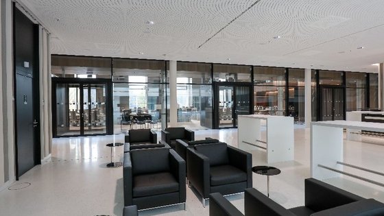 Plenarsaalgebäude nach Umbau - Plenarsaal, untere Lobby