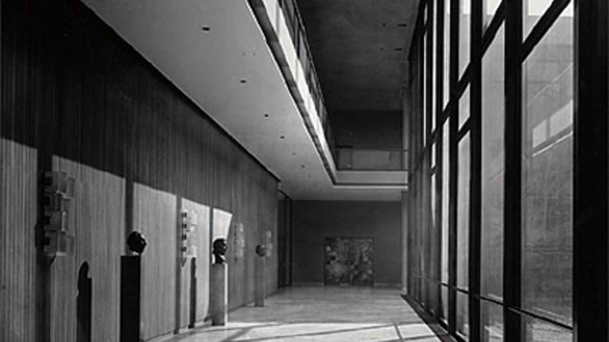 Atrium, 1962