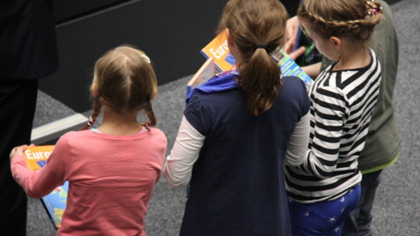 Schülerinnen und Schüler im Landtag