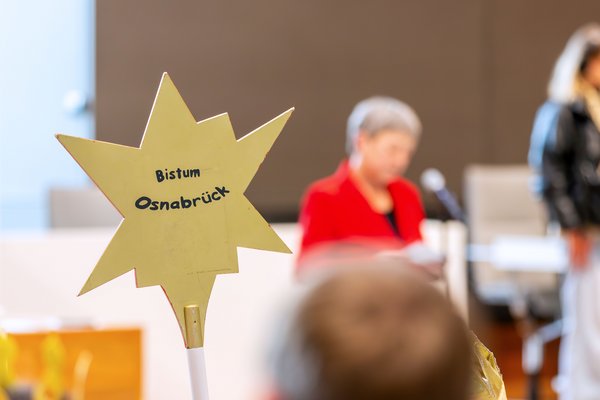 Bild: © Niedersächsischer Landtag Sternsingerinnen und Sternsinger 2025