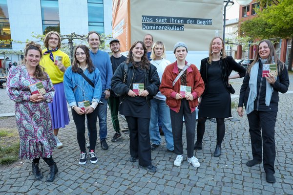 Bild: © Focke Strangmann Gruppe von Studierenden