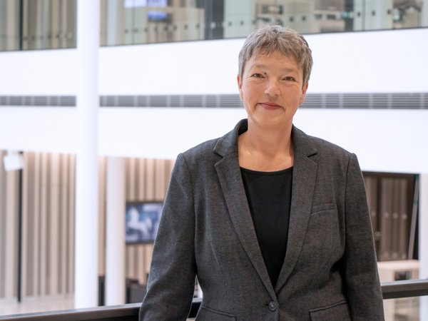 Image: © Niedersächsischer Landtag Landtagspräsidentin Hanna Naber