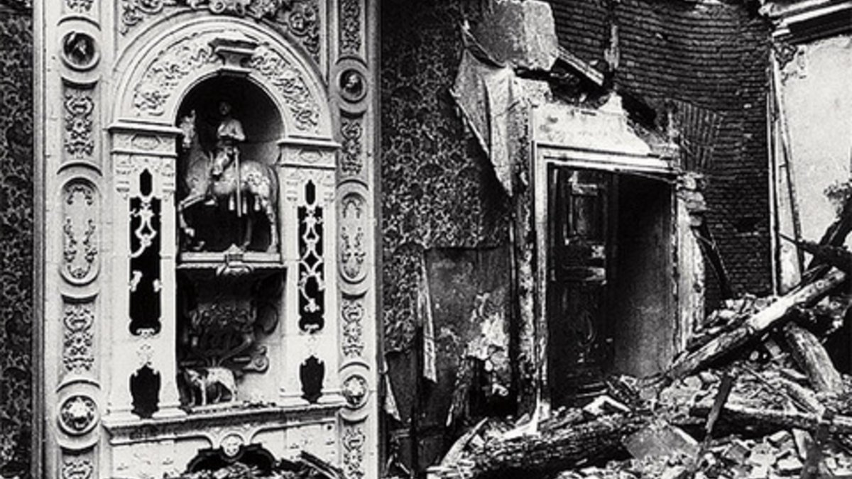 The (Court) Red Hall in ruins, probably 1943. 