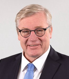 Dr. Bernd Althusmann