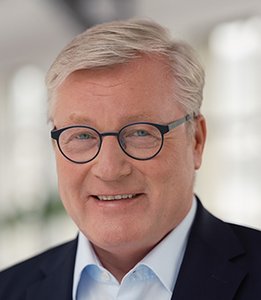 Dr. Bernd Althusmann